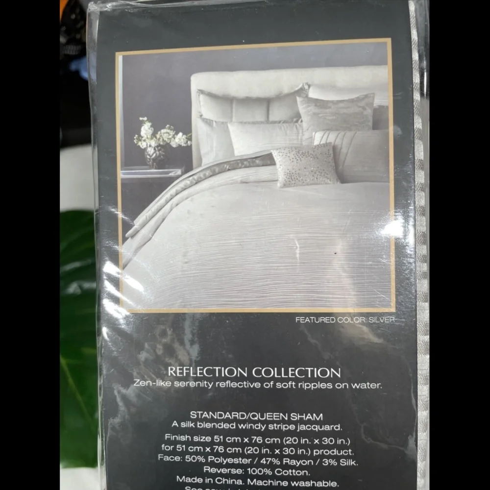 NIB Donna Karan Collection 'Reflection' [ 1 ]‎ Standard Pillow Sham